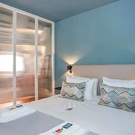 Liiiving In - Ribeira Design Hotel 4*