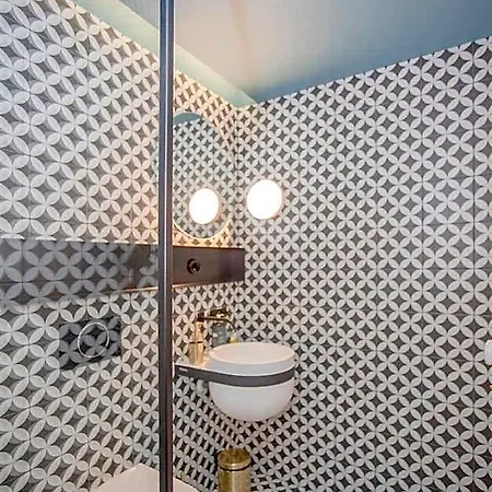 Liiiving In - Ribeira Design Hotell 4*